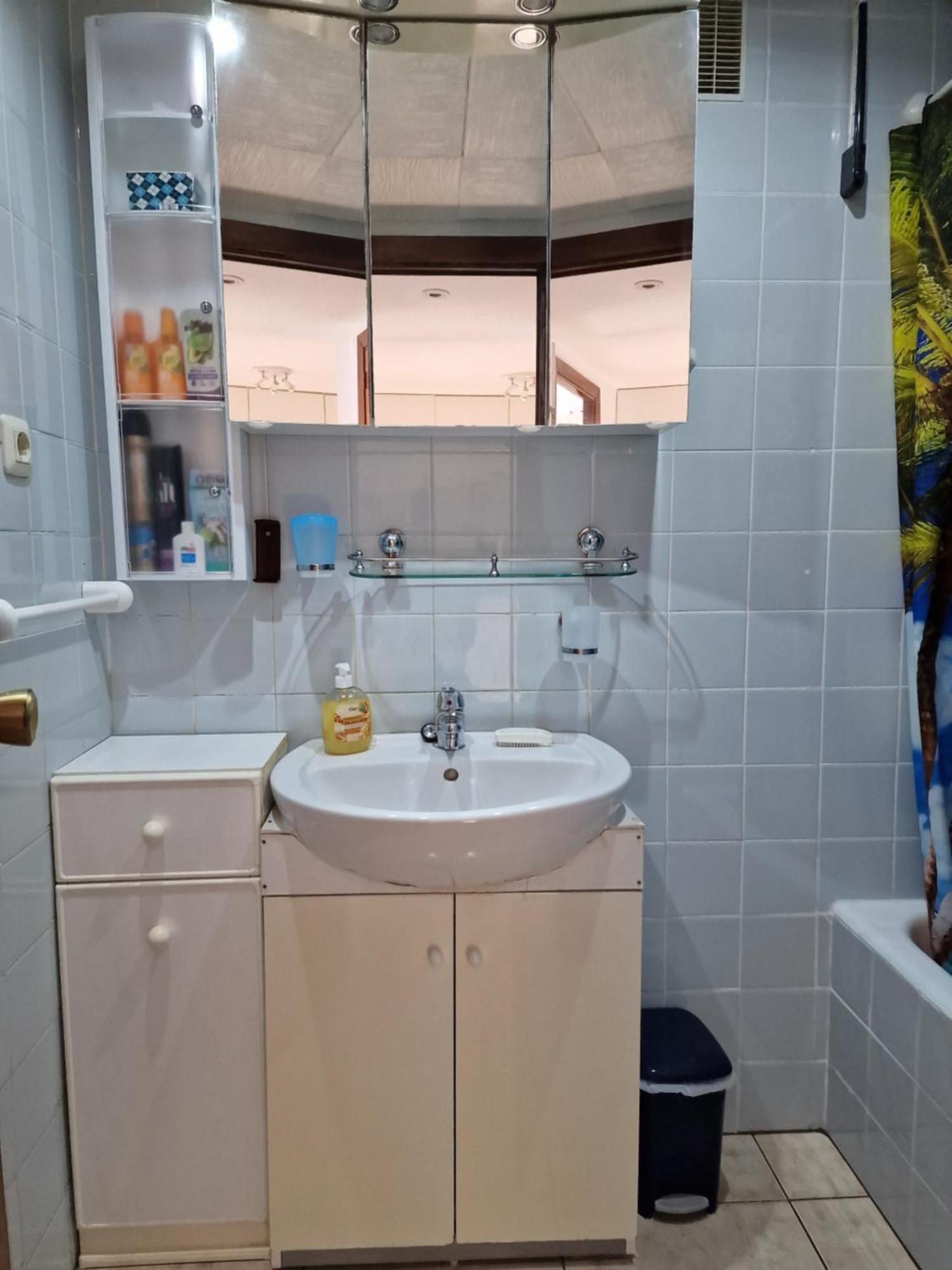 Center Apartment *